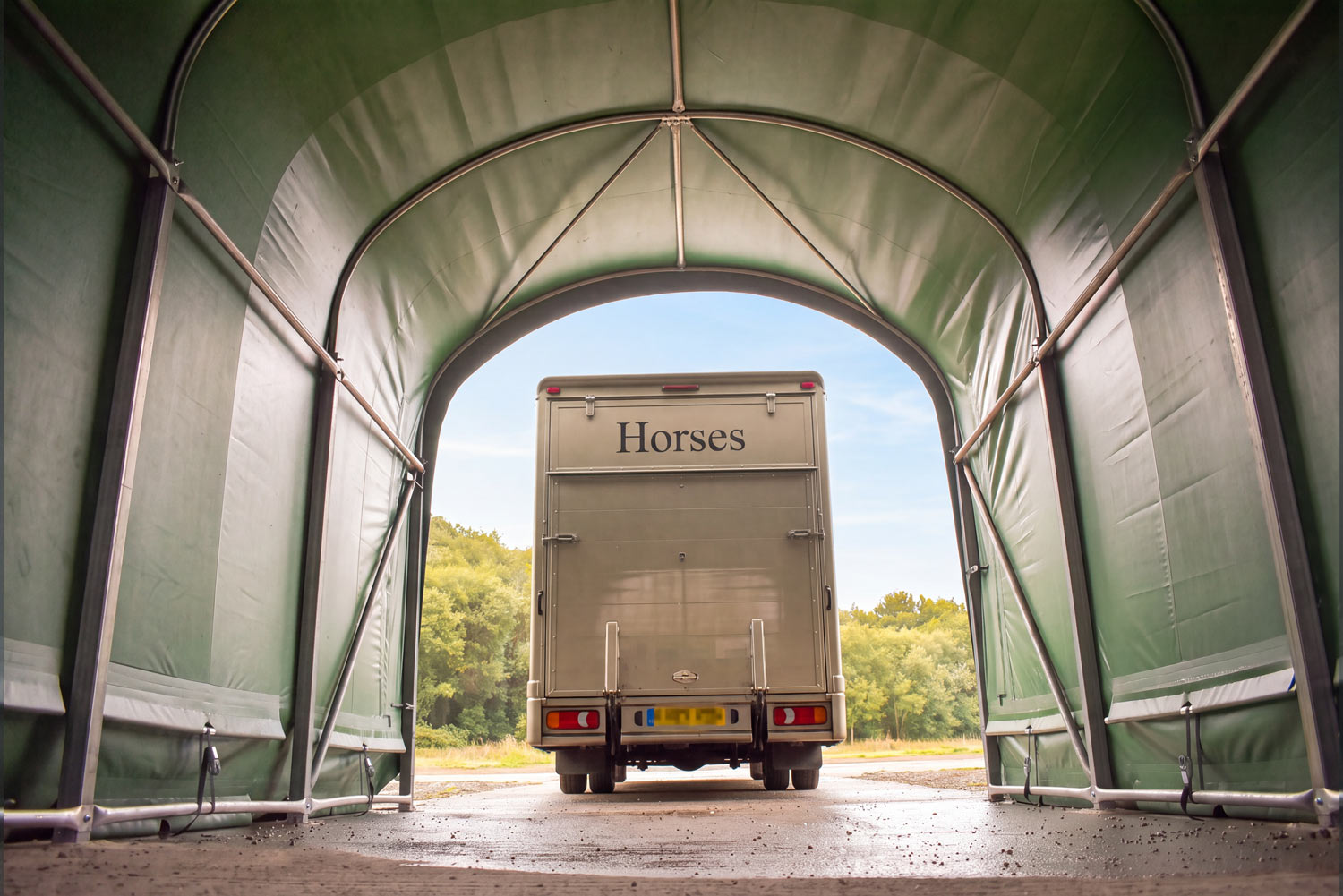 Horsebox Shelter